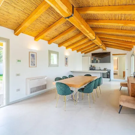 D&v Luxury - By Searly Villa