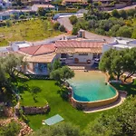 Villa D&v Luxury - By Searly